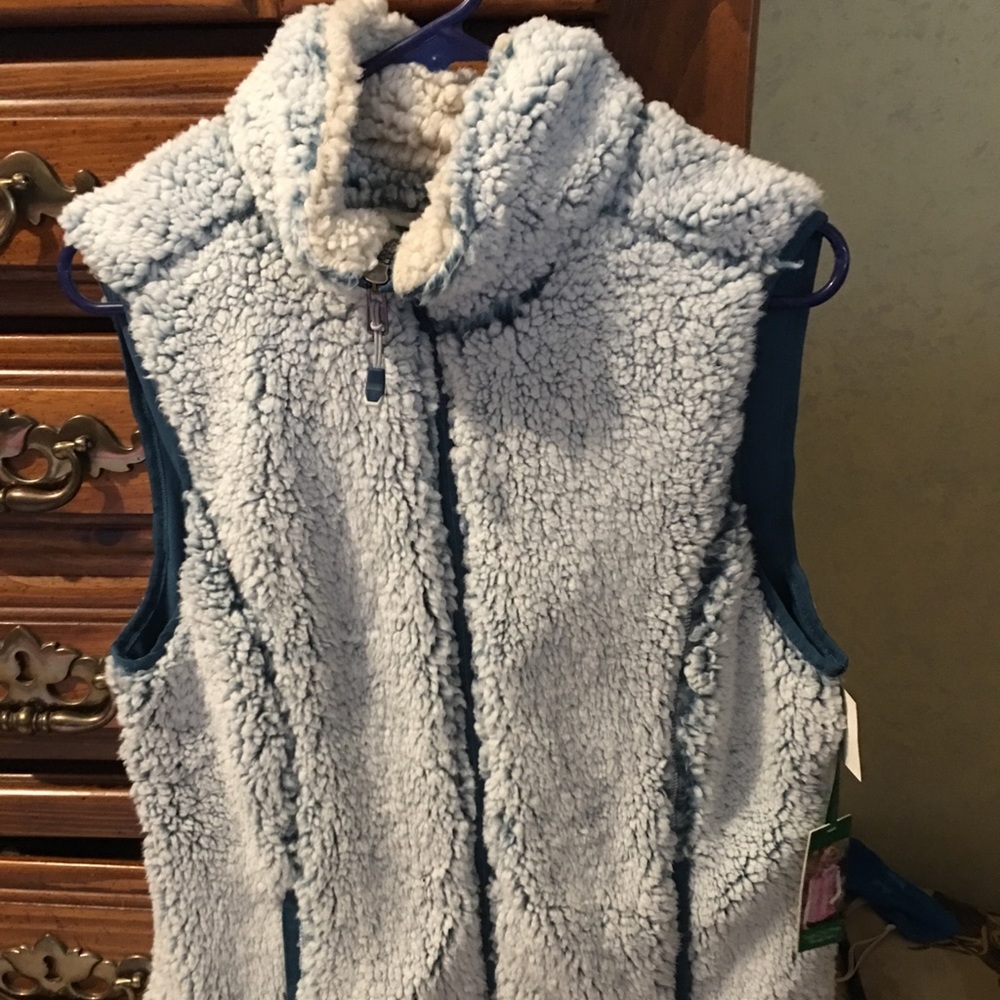 Women’s Sherpa vest